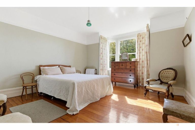 Photo of property in 35 Forest Road, Geraldine, 7930