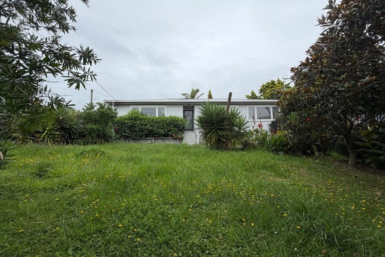 Photo of property in 95 View Road, Henderson, Auckland, 0612