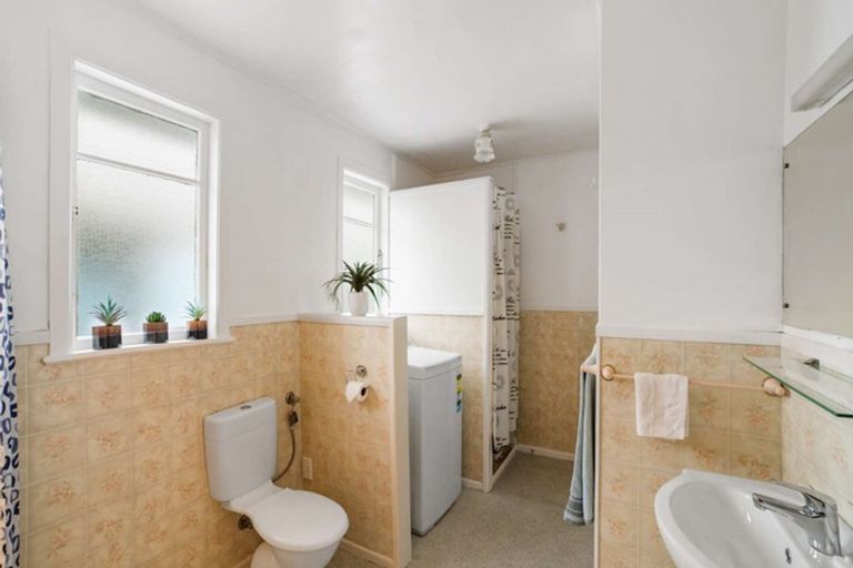 Photo of property in 30 Tyndall Road, Outer Kaiti, Gisborne, 4010