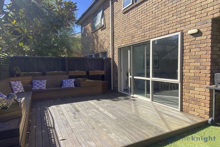 Photo of property in 4/65 Brockworth Place, Riccarton, Christchurch, 8011