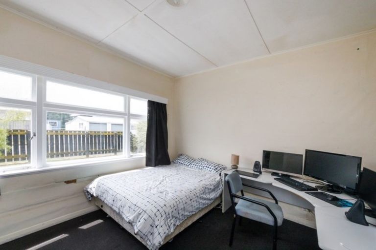 Photo of property in 9 Fagan Street, Bulls, 4818