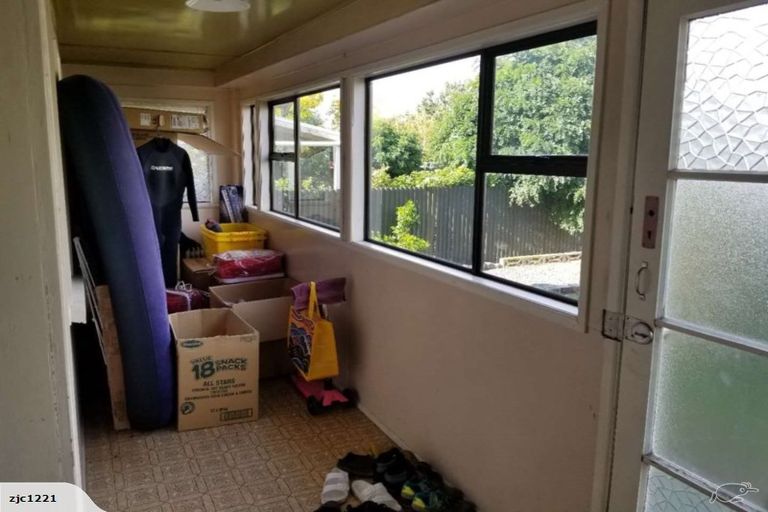 Photo of property in 609 Queen Street West, Saint Leonards, Hastings, 4120