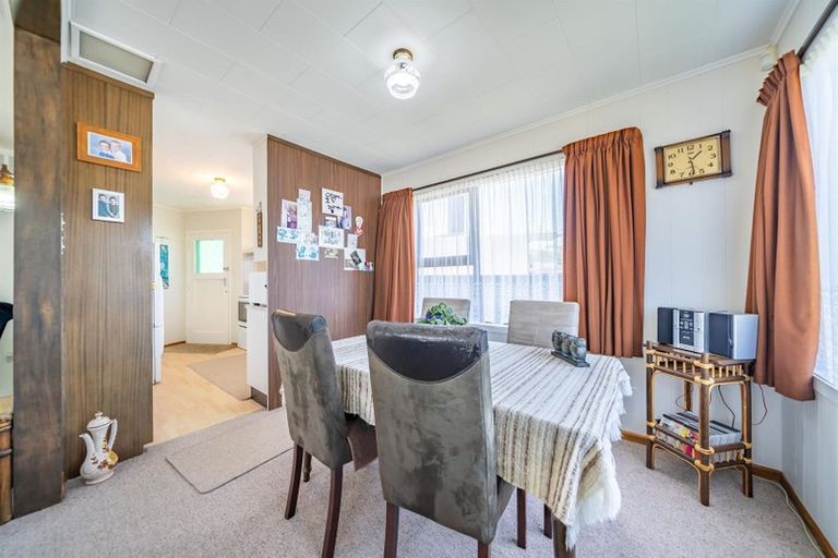 Photo of property in 73 Karamu Crescent, Wainuiomata, Lower Hutt, 5014