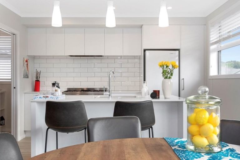 Photo of property in 1 Moira Close, Welcome Bay, Tauranga, 3175