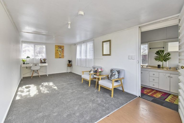 Photo of property in 18 Marybeth Place, Rosehill, Papakura, 2113