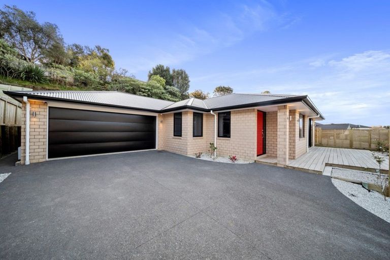 Photo of property in 3 Frederick Place, Whalers Gate, New Plymouth, 4310