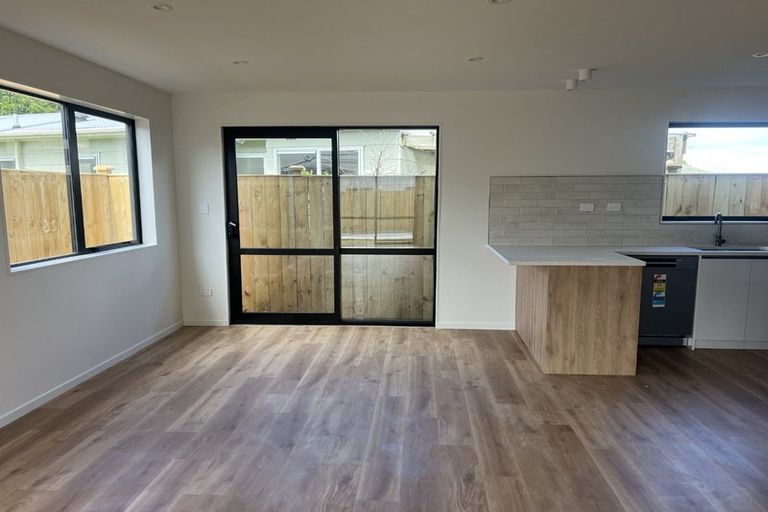 Photo of property in 7a Burundi Avenue, Clendon Park, Auckland, 2103