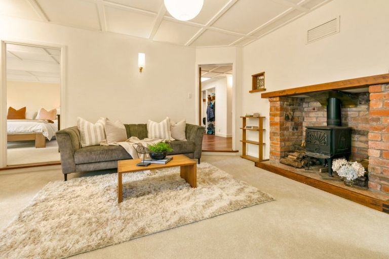 Photo of property in 103 Hinau Road, Waimauku, 0881