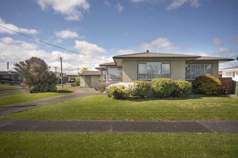 Photo of property in 7 Nairn Crescent, Awapuni, Palmerston North, 4412