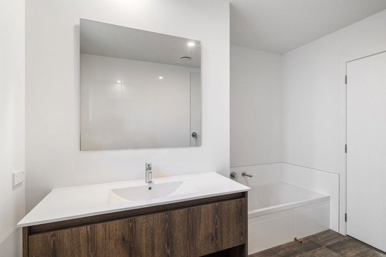 Photo of property in 30 Raupo Crescent, Wharewaka, Taupo, 3330