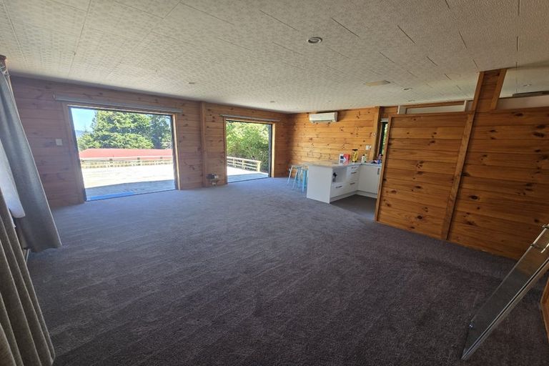 Photo of property in 46 Norana Road, Timberlea, Upper Hutt, 5018