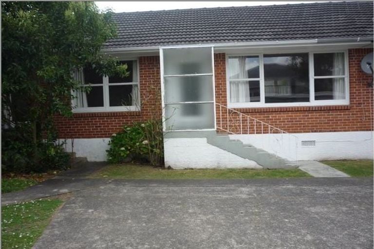 Photo of property in 3/238 Lake Road, Hauraki, Auckland, 0622