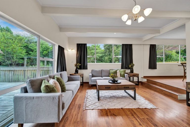 Photo of property in 99 Cordelia Street, Stratford, 4332