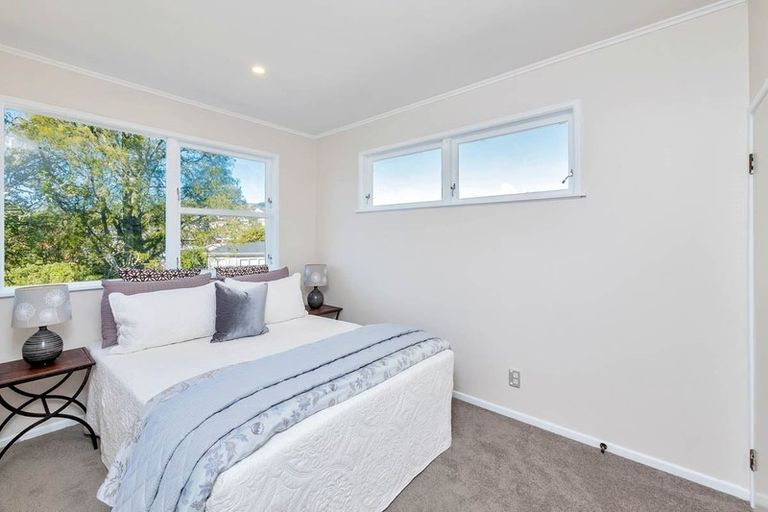 Photo of property in 25 Compton Street, Hillcrest, Auckland, 0627