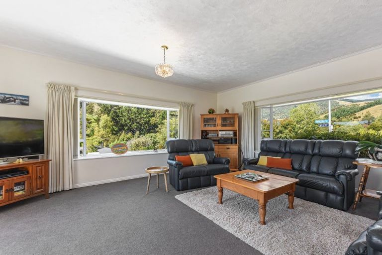 Photo of property in 1 Avalon Place, Enner Glynn, Nelson, 7011