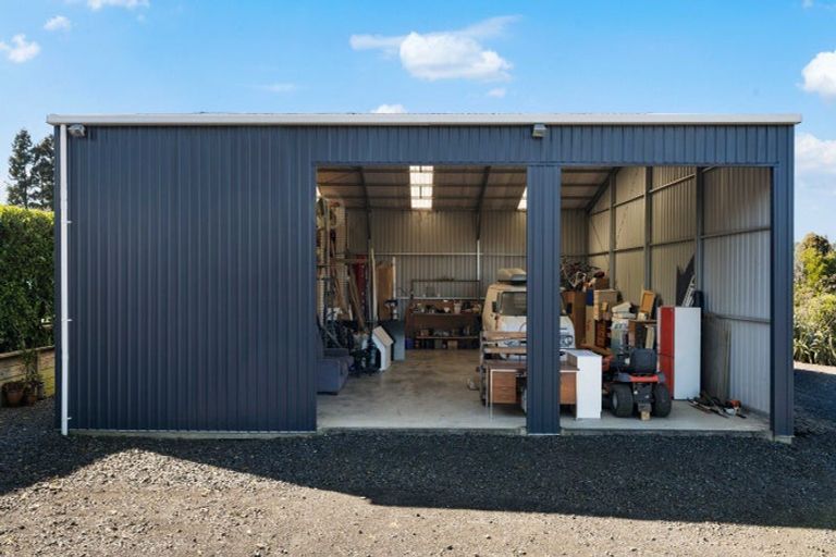 Photo of property in 72 Ruebe Road, Buckland, Pukekohe, 2677