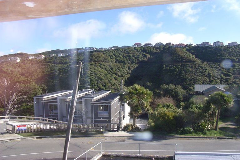 Photo of property in 115 Mitchell Street, Brooklyn, Wellington, 6021