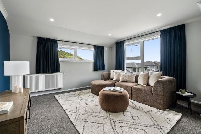 Photo of property in 8 Porokaiwhiri Street, Crofton Downs, Wellington, 6035