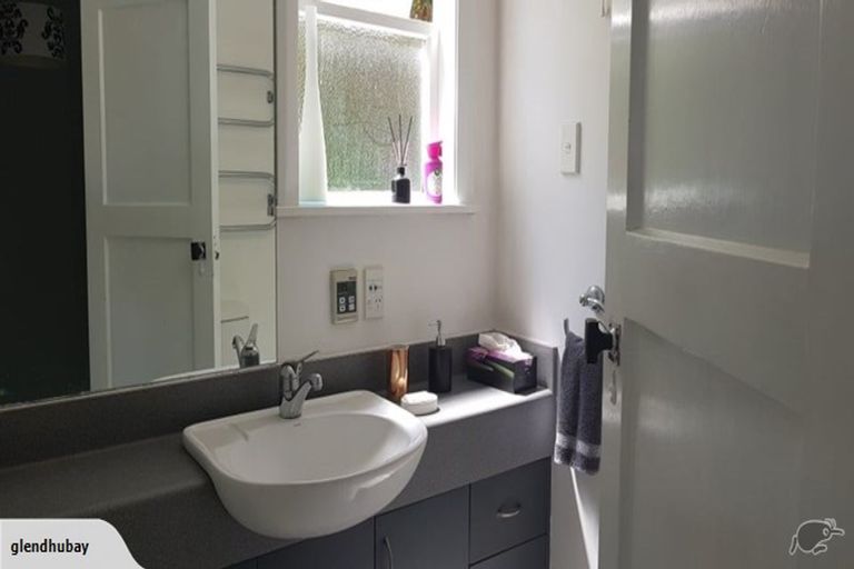 Photo of property in 77 Homebush Road, Khandallah, Wellington, 6035