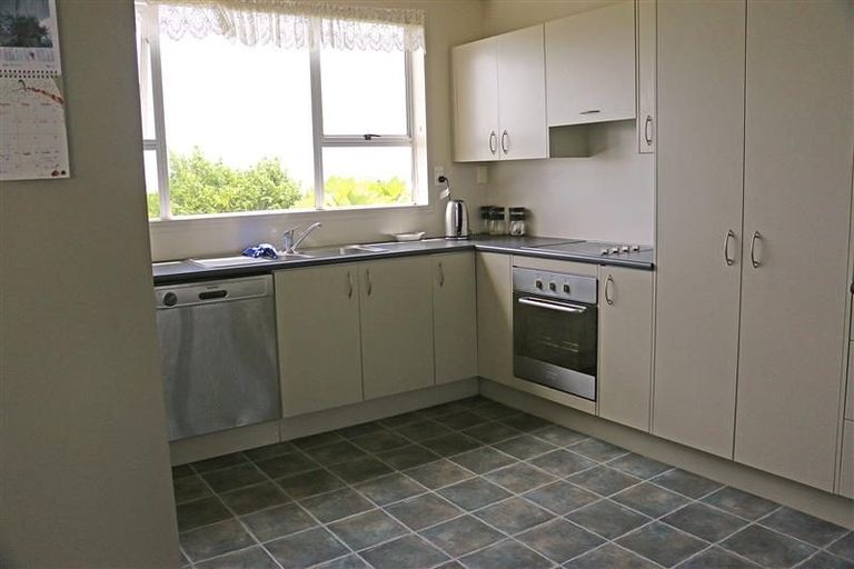 Photo of property in 7 Piccadilly Circus, Snells Beach, 0920