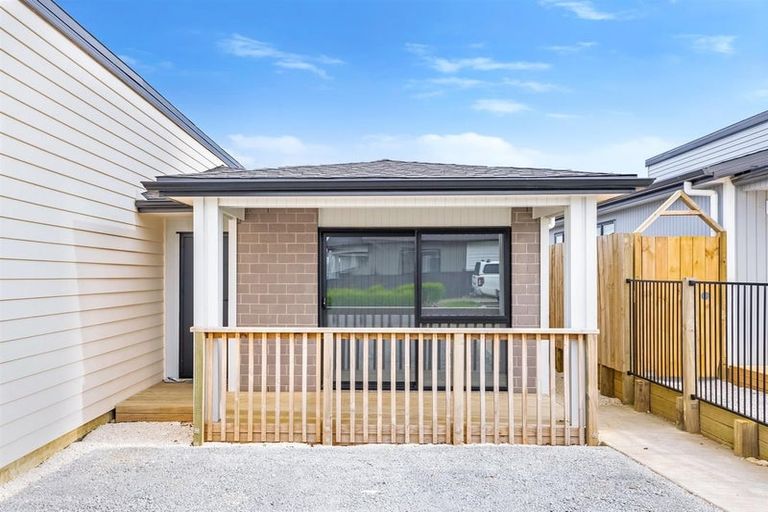 Photo of property in 8b Karihi Road, Karaka, Papakura, 2113