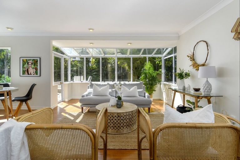 Photo of property in 43 Rewarewa Place, Matua, Tauranga, 3110