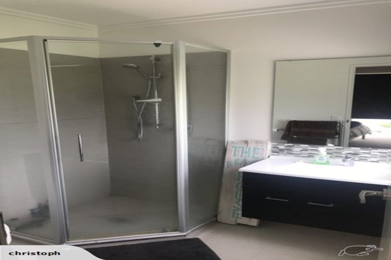 Photo of property in 49 Hollowout Street, Takanini, 2112