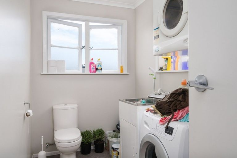 Photo of property in 24 Haldane Street, Elgin, Gisborne, 4010