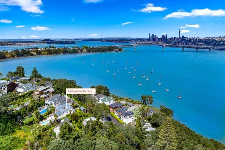 Photo of property in 4 Hinemoa Terrace, Birkenhead, Auckland, 0626