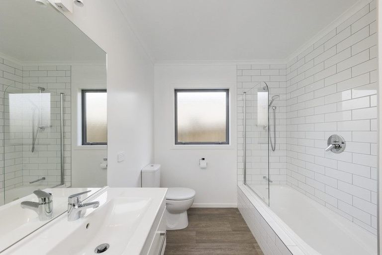 Photo of property in 18 Poplar Grove, Feilding, 4702