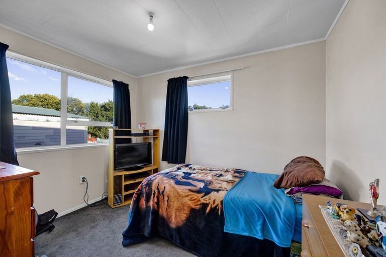 Photo of property in 88 South Road, Manaia, 4612