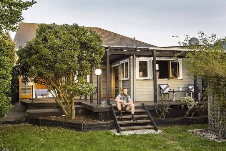 Photo of property in 188 Victoria Road, Saint Clair, Dunedin, 9012