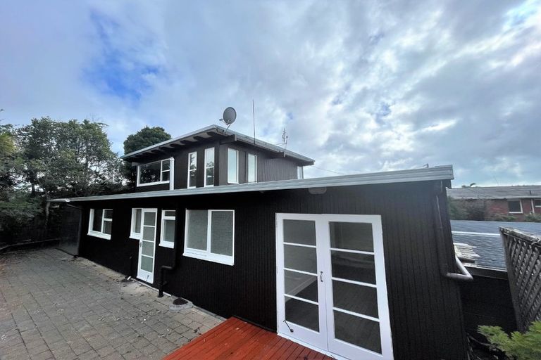 Photo of property in 46 Penzance Road, Mairangi Bay, Auckland, 0630