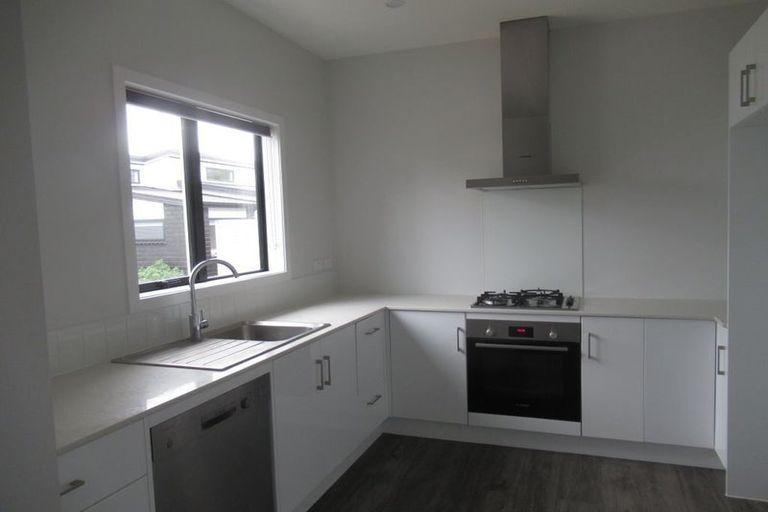Photo of property in 23e Margaret Road, Raumati Beach, Paraparaumu, 5032