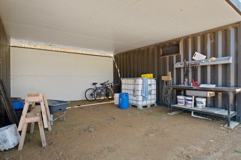 Photo of property in 4954 Kenepuru Road, Ohauparuparu Bay, Picton, 7282