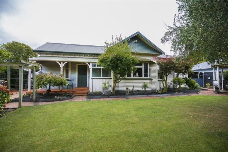 Photo of property in 1 Malcolm Avenue, Cashmere, Christchurch, 8022