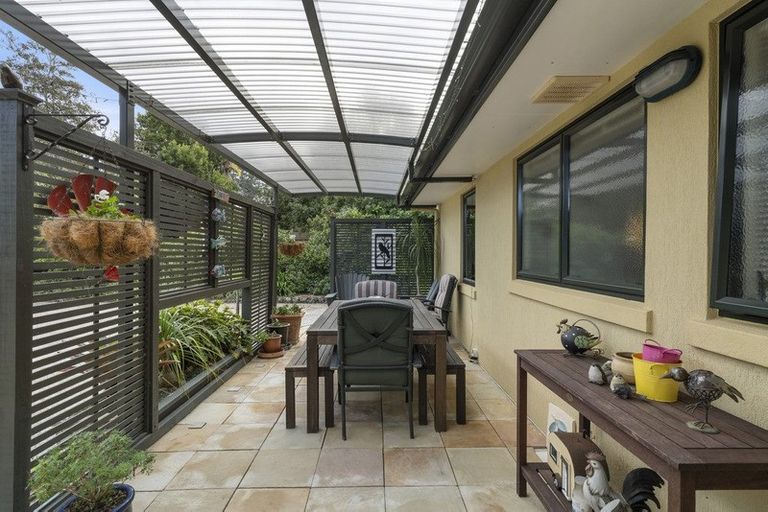 Photo of property in 28 Skudders Beach Road, Kerikeri, 0294
