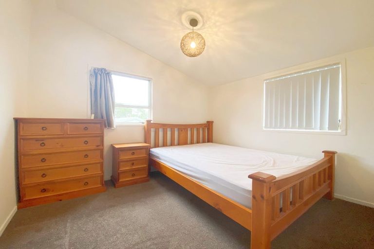 Photo of property in 131i St Georges Road, Avondale, Auckland, 0600