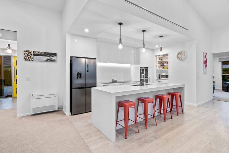 Photo of property in 11 Majestic Chance, Seaward Bush, Invercargill, 9812