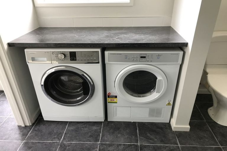 Photo of property in 21a Resthill Crescent, Glenview, Hamilton, 3206