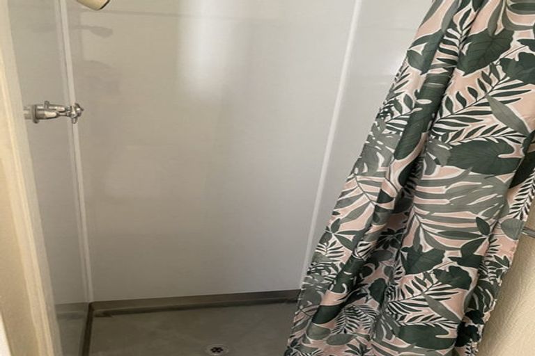 Photo of property in 1-27/21 Te Aroha Street, Hamilton East, Hamilton, 3216