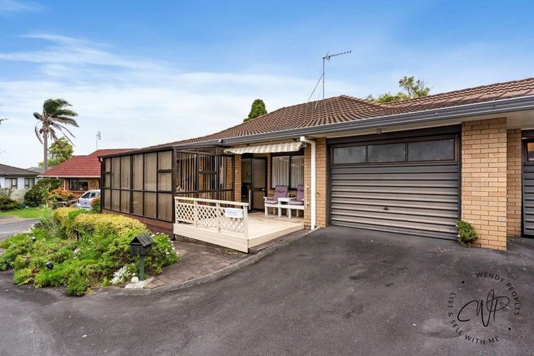 Photo of property in 10/15 Don Street, Papakura, 2110