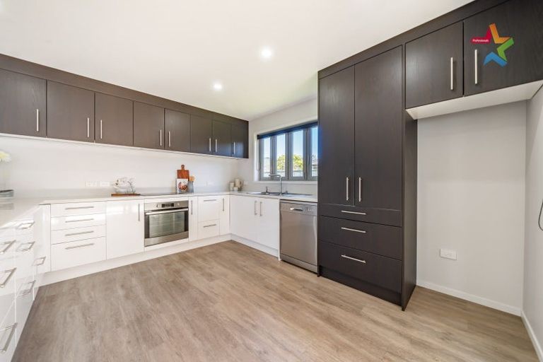 Photo of property in 299a Oxford Terrace, Avalon, Lower Hutt, 5011