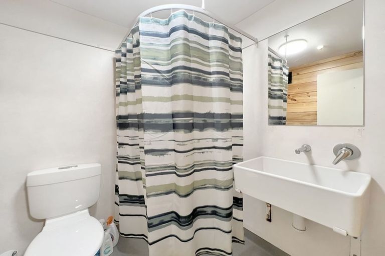 Photo of property in Martin Square Apartments, 515/20 Martin Square, Te Aro, Wellington, 6011