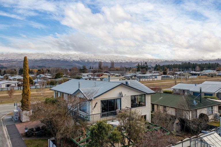 Photo of property in 65 Dunstan Road, Alexandra, 9320