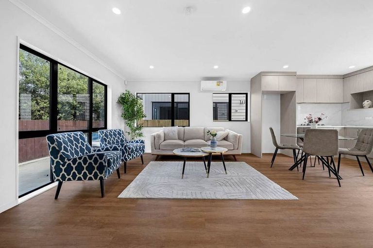 Photo of property in 4/174b Clevedon Road, Papakura, 2110