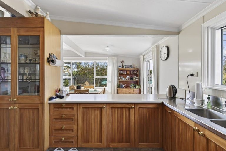 Photo of property in 14 Mouatt Street, Waitara, 4320