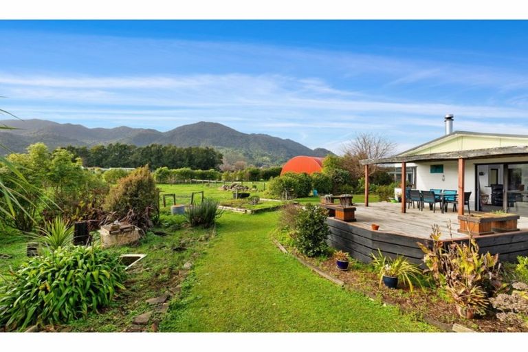 Photo of property in 35 Tui Pa Road, Te Aroha, 3392