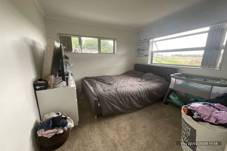 Photo of property in 2 Ambedkar Way, Pukekohe, 2120