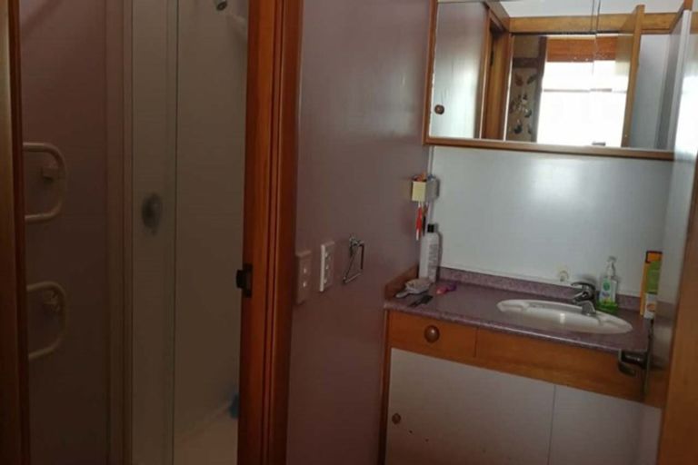 Photo of property in 1/14 Haseler Crescent, Howick, Auckland, 2014